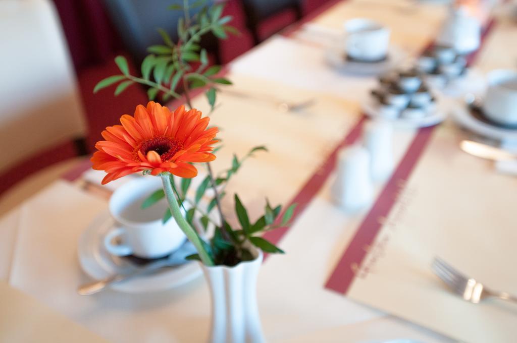 Hotel Stadtfeld マクデブルク エクステリア 写真