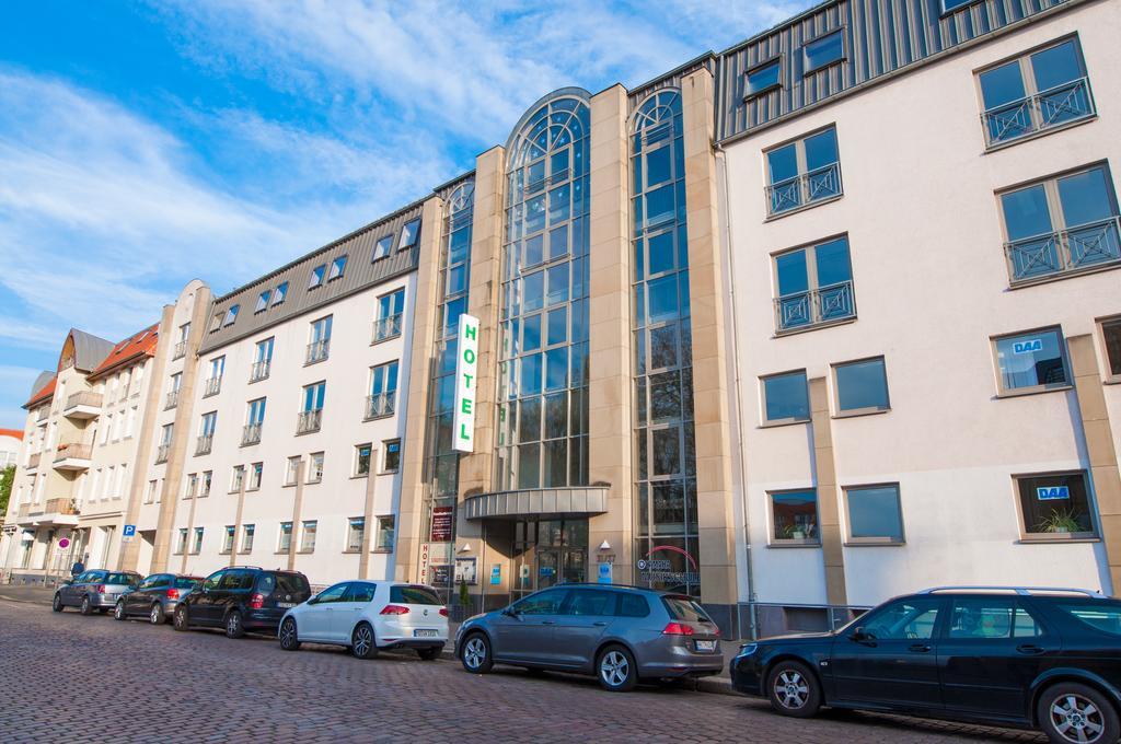 Hotel Stadtfeld マクデブルク エクステリア 写真
