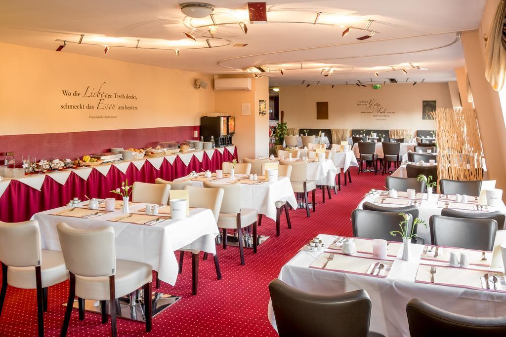 Hotel Stadtfeld マクデブルク エクステリア 写真