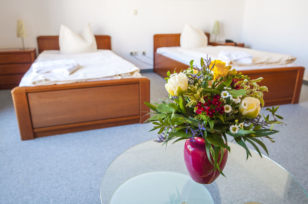 Hotel Stadtfeld マクデブルク エクステリア 写真